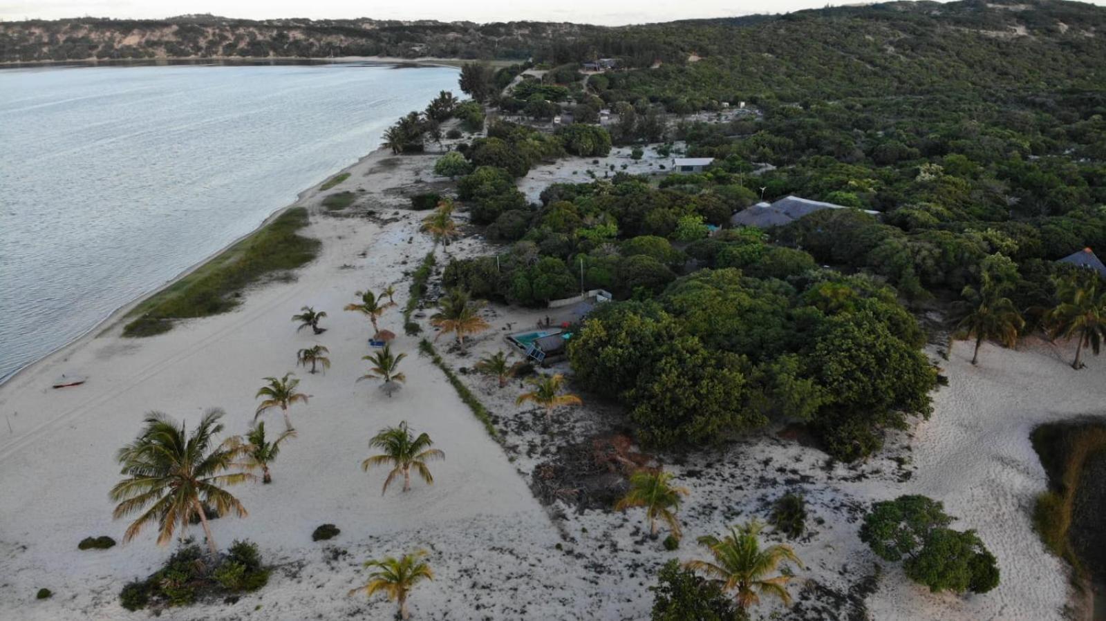 Shongili Island Lodge Vila Praia Do Bilene Exterior photo